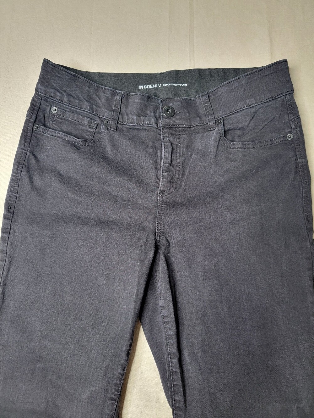 INC Denim Sculpting Fit Flare Jeans Black Size 14/32 Stretch Y2K Grunge Alt - Picture 3 of 16